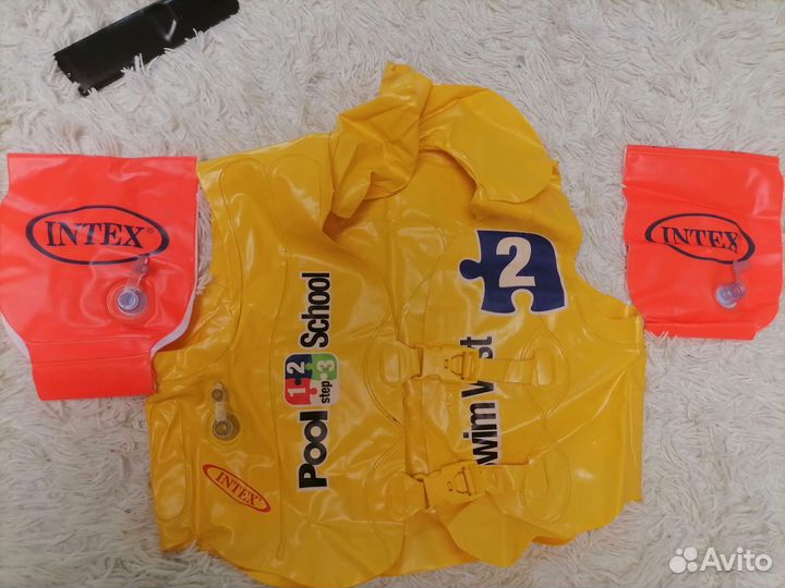 Жилет для плавания детский