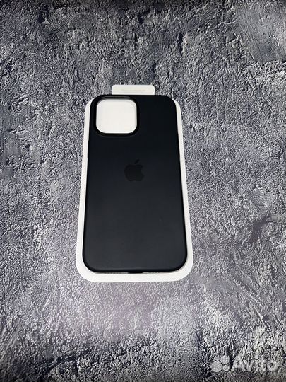 Чехол на iPhone 14 pro max