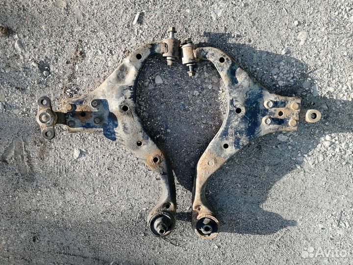 Рычаг передний левый,правый Hyundai Tucson 2004-20