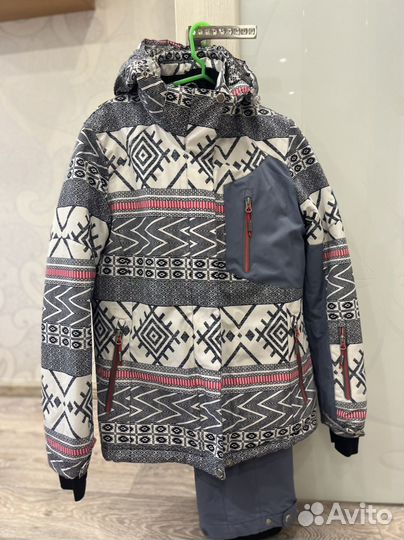 Горнолыжный костюм женский 42 44