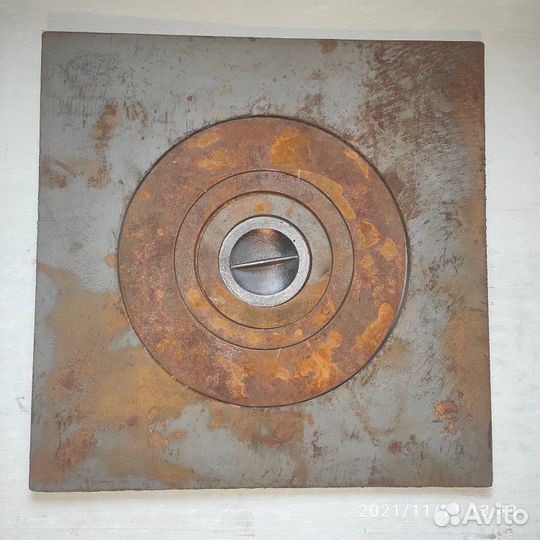 Плита чугунная на печь под казан 60х60. Печное лит