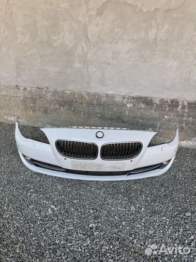 Передний бампер bmw f10