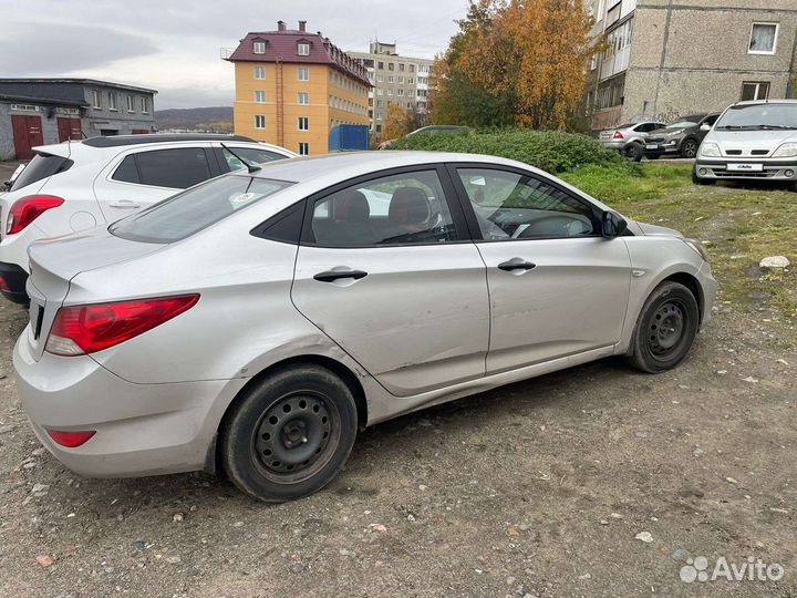 Hyundai Solaris 1.6 AT, 2013, 292 910 км