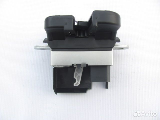 Замок багажника Фольксваген Поло,Гольф 5, 6