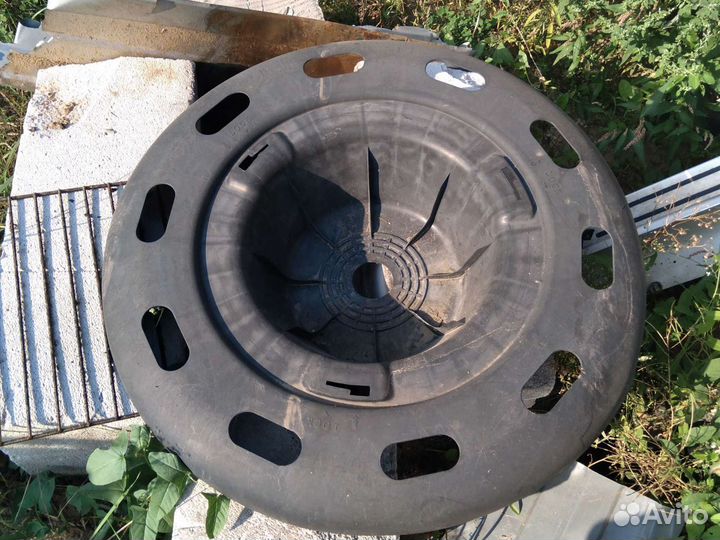 Кожух запасного колеса lexus RX 51939-48010