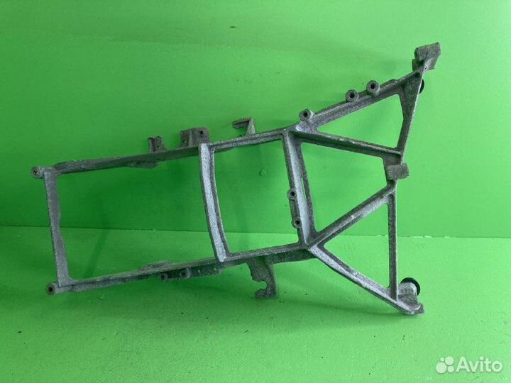 Кронштейн фары DAF XF105