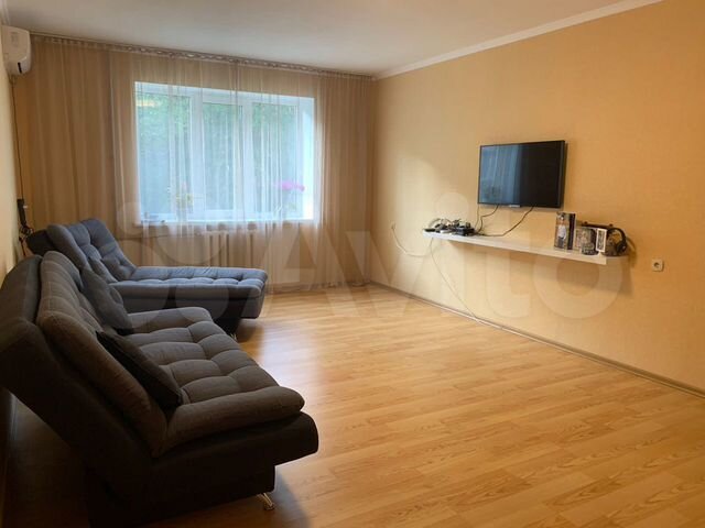 3-к. квартира, 97,9 м², 1/3 эт.