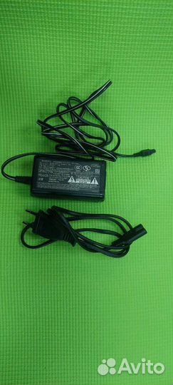 Адаптер Sony AC-L25A