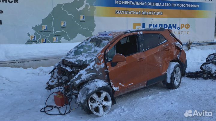 Рейка топливная Opel Mokka (J13) 55577580