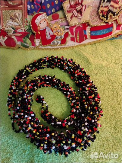 Бусы из бисера ручной работы