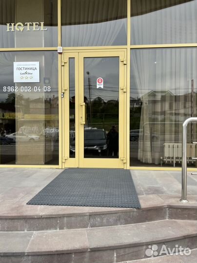 Администратор в гостиницу