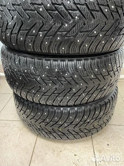 Nokian Tyres Hakkapeliitta 8 SUV 225/60 R17