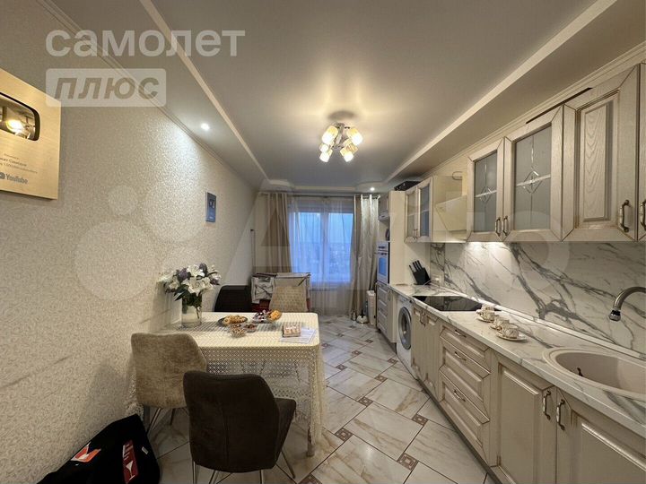 2-к. квартира, 60,6 м², 17/27 эт.