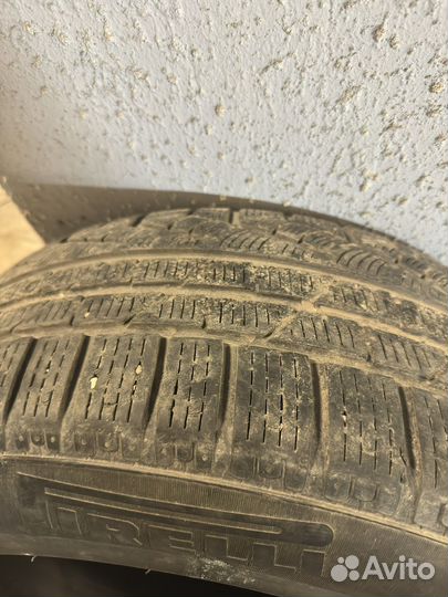 Pirelli Winter Sottozero 225/55 R17