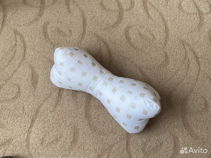 Подушка подголовник косточка