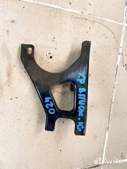 Кронштейн креление двигателя Дэу Матиз