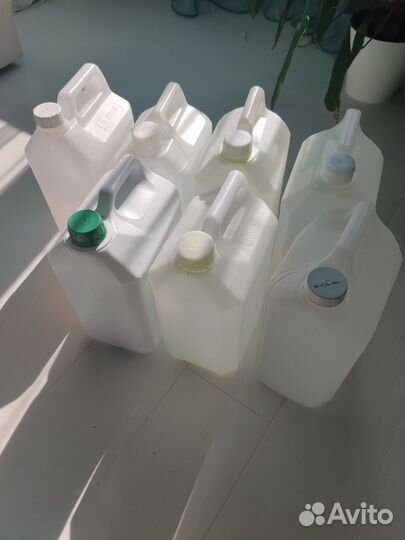 Канистра пластиковая 5 литров