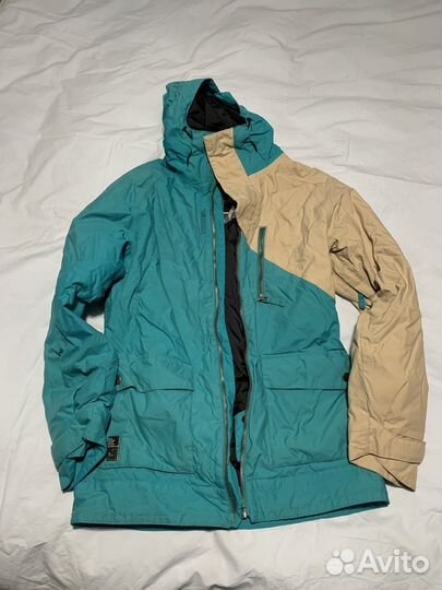 Куртка женская сноубордическая 44 размер