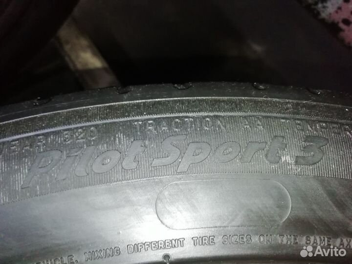 Michelin Pilot Sport 3 245/45 R18