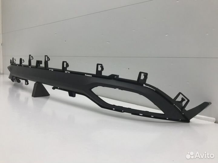 Накладка заднего бампера LADA Vesta Cross