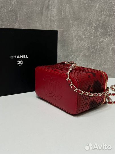 Косметичка chanel кожаная люкс