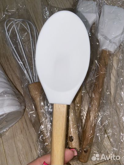 Набор кухонных принадлежностей новый 5 предметов