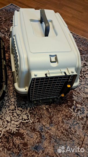 Переноска для животных пластиковая