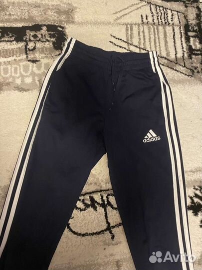 Спортивные штаны adidas