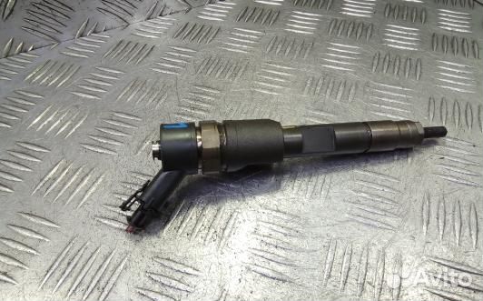 Форсунка дизельная suzuki grand vitara 2 (EML26AL0