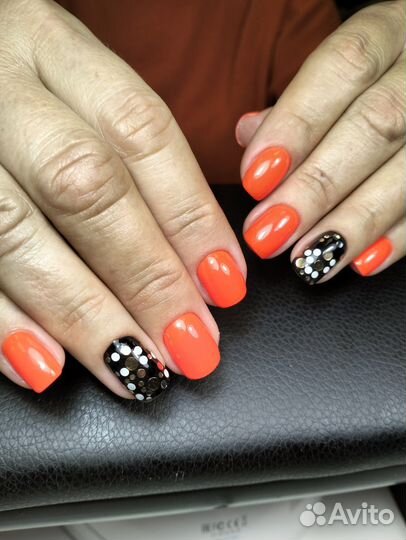 Наращивание ногтей