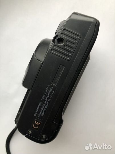 Olympus Superzoom 700XB плёночный фотоаппарат