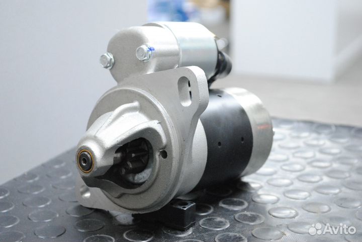 Стартер Yanmar 3T72, 3T75, 3TN66, 3TN72 новый