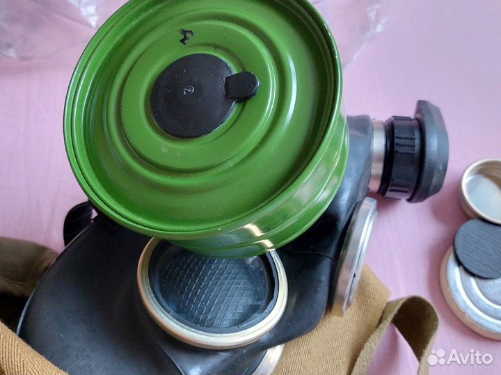 Противогаз новый