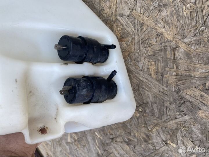 Бачок омывателя LADA kalina