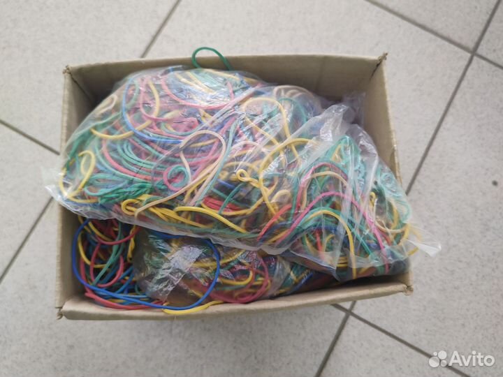 Коробка денежных резинок