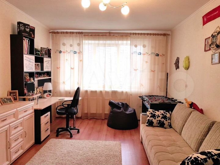 3-к. квартира, 94,6 м², 1/3 эт.