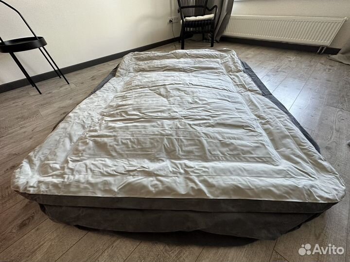 Надувной матрас (кровать) Intex 203х152х46