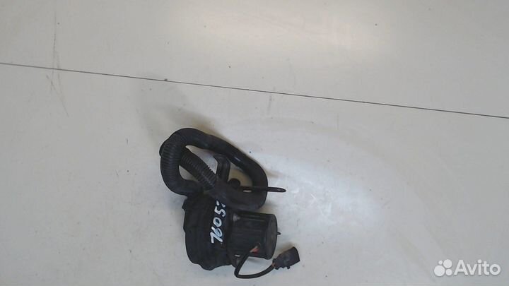 Нагнетатель воздуха Audi Q5, 2009