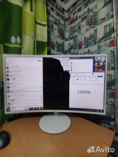 Монитор Samsung C32F391FWi