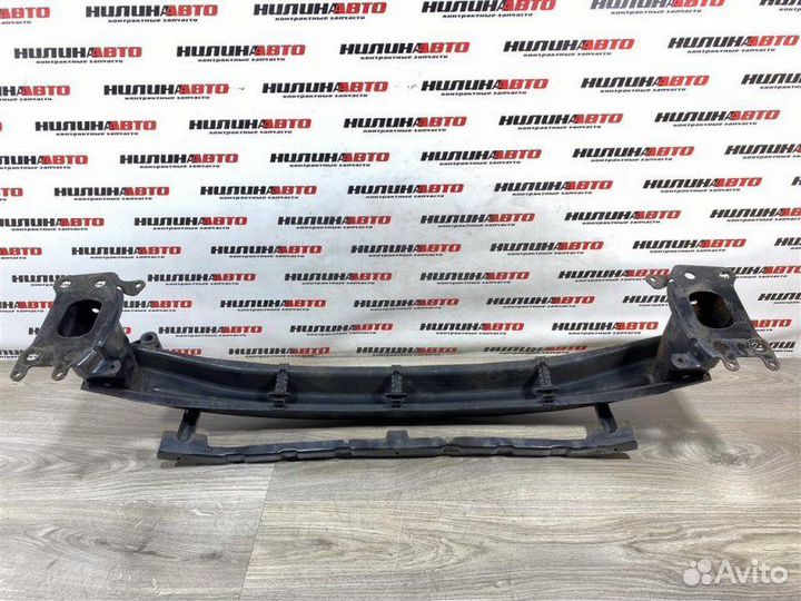 Усилитель переднего бампера Skoda Octavia A5 1Z