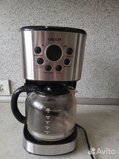 Кофеварка капельная Dexp