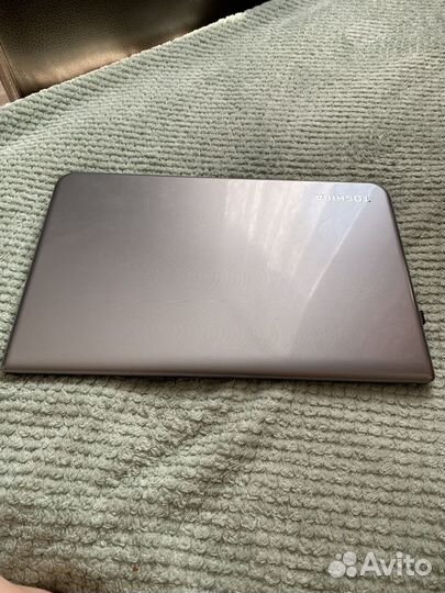 Ноутбук toshiba