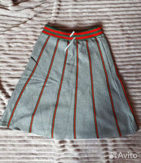 Костюмчик с юбкой