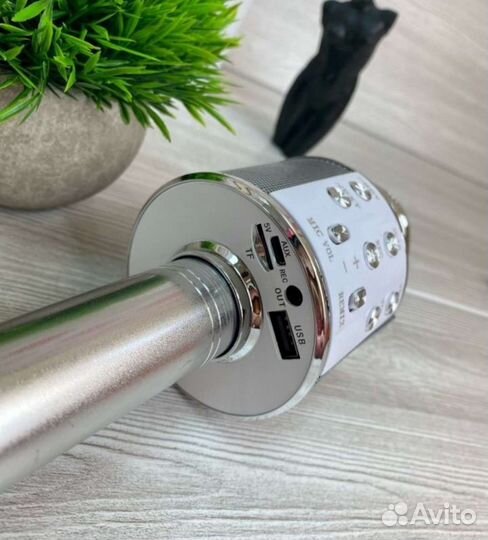 Караоке микрофон