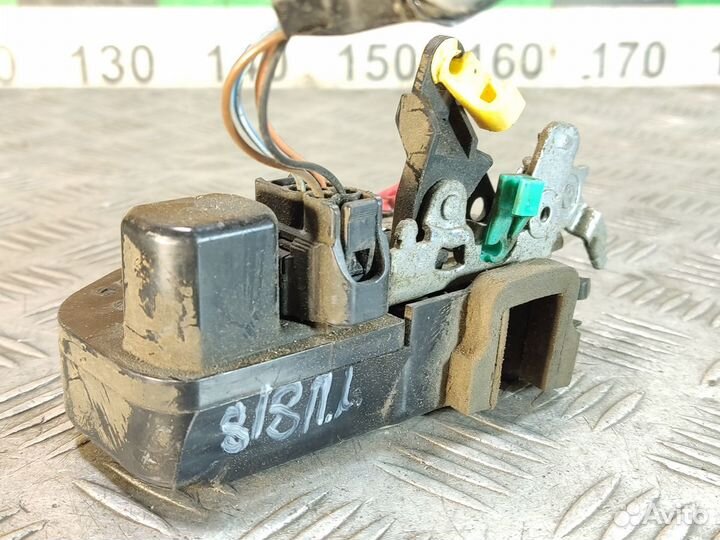 Замок двери передней левой Gaz Газ