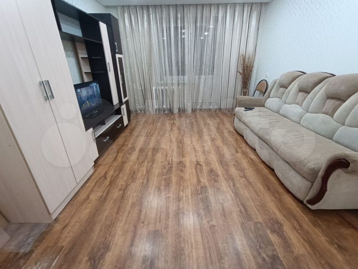 2-к. квартира, 62 м², 5/9 эт.