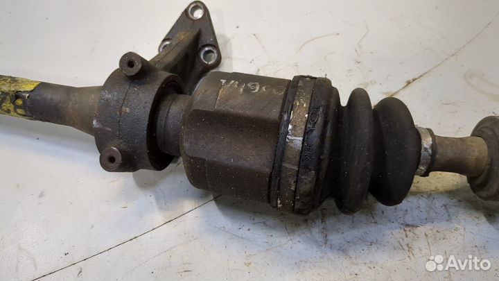 Полуось правая передняя Hyundai ix 35, 2010