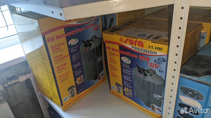 Внешний фильтр для аквариума. Аквариум. Рыбки