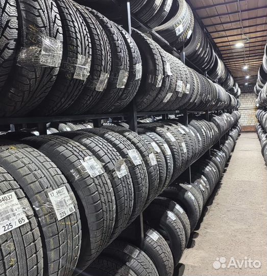 Kleber Quadraxer 2 205/60 R16 96N