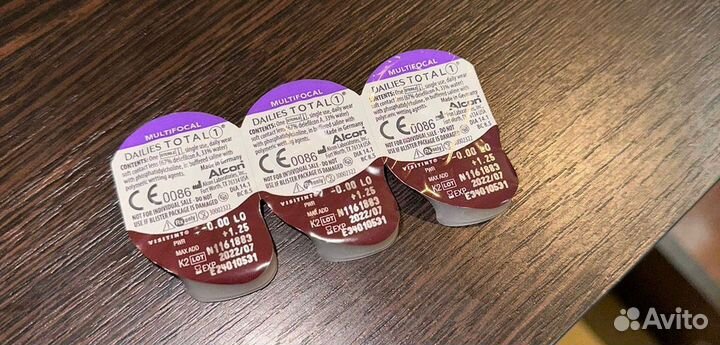 Линзы контактные